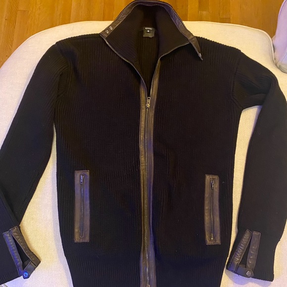 GUCCI Cardigan Sweater - Picture 4 of 15